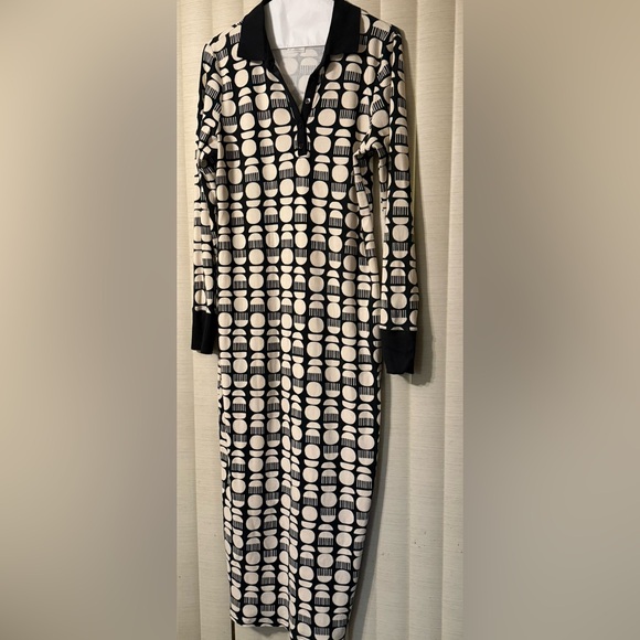 Target Dresses & Skirts - Target Black and White Geometric Maxi Dress EUC